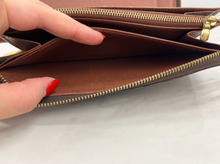 LOUIS VUITTON WALLET ZIPPY ORGANIZER