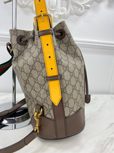 GUCCI NEO VINTAGE BUCKET BACKPACK (MEDIUM SIZE)