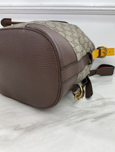 GUCCI NEO VINTAGE BUCKET BACKPACK (MEDIUM SIZE)