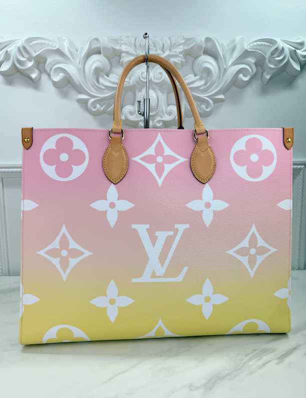 LOUIS VUITTON ON THE GO GM 