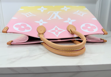 LOUIS VUITTON ON THE GO GM "BY THE POOL" LIMITED EDITION