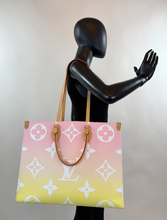 LOUIS VUITTON ON THE GO GM "BY THE POOL" LIMITED EDITION