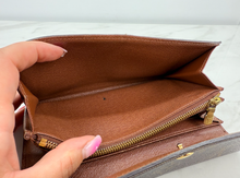 LOUIS VUITTON WALLET SARAH / WOC CA4180