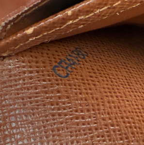 LOUIS VUITTON WALLET SARAH / WOC CA4180
