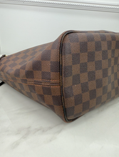 LOUIS VUITTON NEVERFULL MM DE VI0131