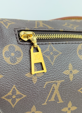 LOUIS VUITTON BUM BAG