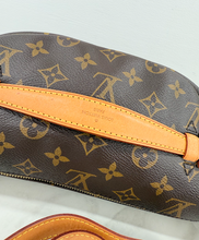 LOUIS VUITTON BUM BAG