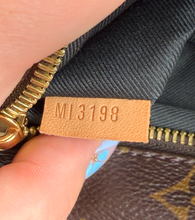 LOUIS VUITTON BUM BAG