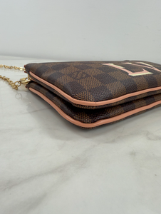 LOUIS VUITTON DOUBLE ZIP POCHETTE DE