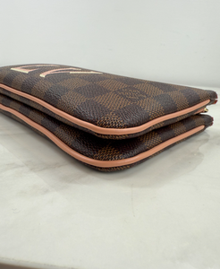 LOUIS VUITTON DOUBLE ZIP POCHETTE DE