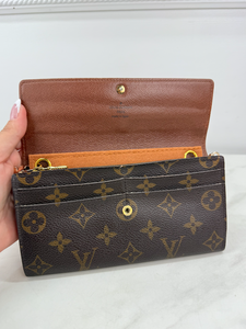 LOUIS VUITTON WALLET SARAH / WOC CA4180