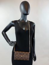LOUIS VUITTON WALLET SARAH / WOC CA4180