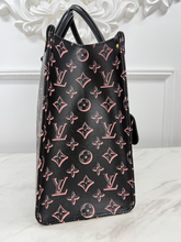 LOUIS VUITTON ON THE GO MM "FALL FOR YOU" LIMITED EDITION