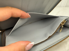 LOUIS VUITTON WALLET VERNIS ZIP (BEIGE)
