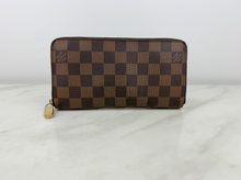 LOUIS VUITTON WALLET ZIPPY DE CA1026