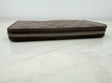 LOUIS VUITTON WALLET ZIPPY DE CA1026