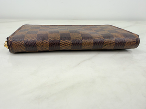 LOUIS VUITTON WALLET ZIPPY DE CA1026