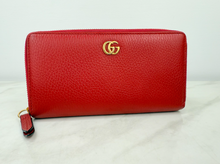 GUCCI GG MARMONT CONTINENTAL ZIP WALLET (RED)