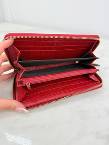 GUCCI GG MARMONT CONTINENTAL ZIP WALLET (RED)