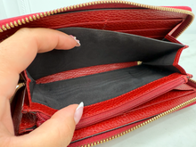 GUCCI GG MARMONT CONTINENTAL ZIP WALLET (RED)