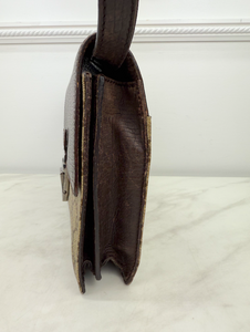 GUCCI GG SUPREME CLUTCH