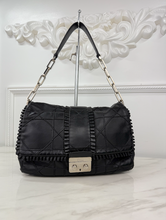 DIOR CANNAGE RUFFLE NEW LOCK FLAP (LAMBSKIN - BLACK)