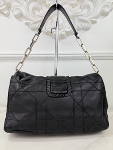 DIOR CANNAGE RUFFLE NEW LOCK FLAP (LAMBSKIN - BLACK)