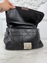 DIOR CANNAGE RUFFLE NEW LOCK FLAP (LAMBSKIN - BLACK)