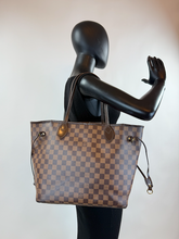 LOUIS VUITTON NEVERFULL MM DE SD0156