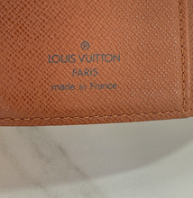 LOUIS VUITTON SMALL RING AGENDA COVER