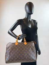 *COMBO DEAL* LOUIS VUITTON SPEEDY 35 MONO WITH LOCK + KEY & COMPACT WALLET