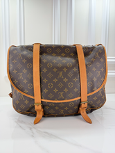 LOUIS VUITTON SAUMUR 43 (VINTAGE)