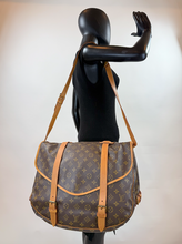 LOUIS VUITTON SAUMUR 43 (VINTAGE)