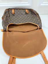 LOUIS VUITTON SAUMUR 43 (VINTAGE)