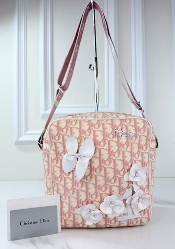DIOR GIRLY MESSENGER BAG