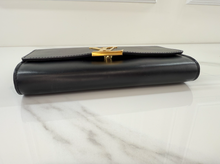 LOUIS VUITTON CALFSKIN CHAIN LOUISE GM NM
