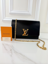 LOUIS VUITTON CALFSKIN CHAIN LOUISE GM NM