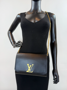 LOUIS VUITTON CALFSKIN CHAIN LOUISE GM NM