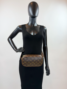 LOUIS VUITTON POCHETTE GANGE BUM BAG