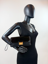 LOUIS VUITTON SATIN DENTELLE POCHETTE EVENING CLUTCH / CROSSBODY
