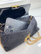 LOUIS VUITTON SATIN DENTELLE POCHETTE EVENING CLUTCH / CROSSBODY