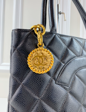 CHANEL MEDALLION CAVIAR TOTE BLACK - GOLD