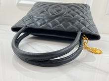 CHANEL MEDALLION CAVIAR TOTE BLACK - GOLD