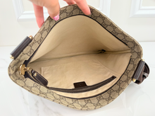 GUCCI GG SUPREME FLAT MESSENGER BAG