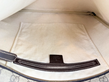 GUCCI GG SUPREME FLAT MESSENGER BAG