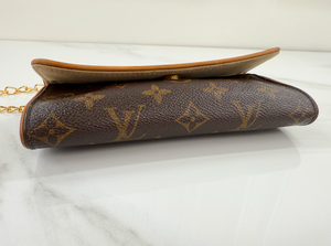 LOUIS VUITTON POCHETTE FLORENTINE BELT BAG / CROSSBODY