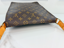 LOUIS VUITTON MUSETTE GM CROSSBODY