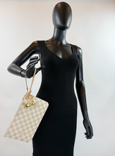 LOUIS VUITTON NEVERFULL POCHETTE CLUTCH MM AZUR (PINK)