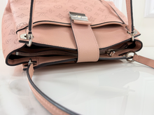 LOUIS VUITTON MAHINA CALFSKIN SEVRES MAGNOLIA