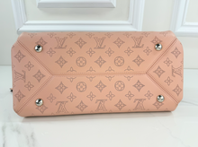 LOUIS VUITTON MAHINA CALFSKIN SEVRES MAGNOLIA